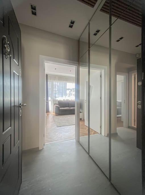 Central Apartment In Варна Екстериор снимка